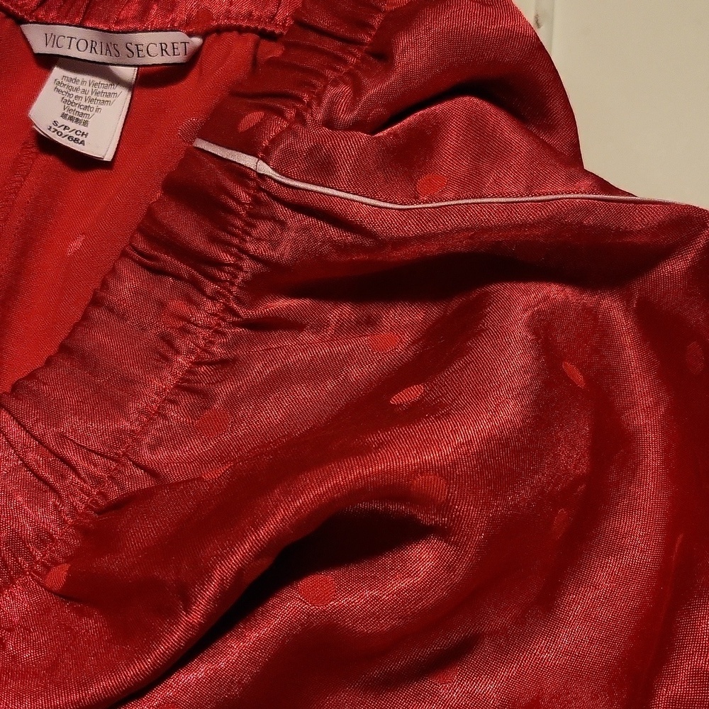 Victoria secret super soft silk sexy red bottoms sleepwear Valentines day ♥️ - Picture 3 of 3